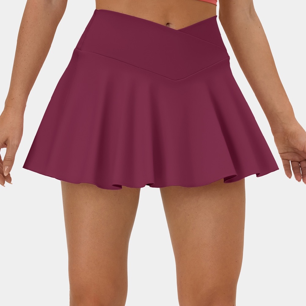 NWT Halara Crossover high waisted 2-1 flare tennis skirt with pockets n shorts